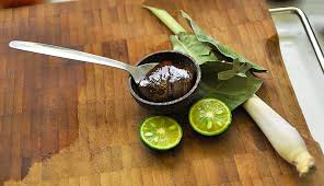 Dan tentunya bunda pasti pernah membuat pisang. Eggs With Petis Eggs With Shrimp Coconut Sauce