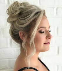 Another way how to pack hair of medium length is to make a beautiful the packing gel hairstyle is always a classic option for most women. 50 Hairstyles For Round Faces From Classic To Modern Hair Adviser