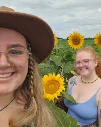 🌻