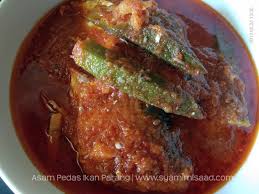 Resepi asam pedas ini cukup terkenal di melaka dan johor. Olahan Resepi Asam Pedas Ikan Siakap Melaka Arisa