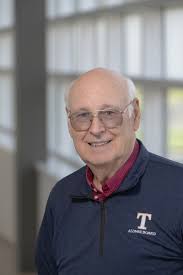 Meet our Alumni Association's Board of Directors