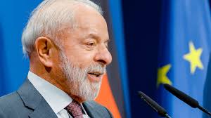 Lula fala em revidar após EUA expulsarem delegado da PF