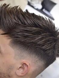 Untuk gaya rambut pria di tahun 2020 ini terbilang menarik karena muncul berbagai model terbaru yang membuat seorang pria tambah keren dan kece. Gaya Rambut Pendek Pria Masa Kini 2017 Rawatan M