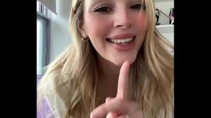 Yus Lopez beautiful blonde big ass - XNXX.COM