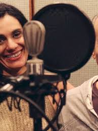 Fernanda Cabral lança "Pássaro" e é a primeira artista do selo de Ney  Matogrosso