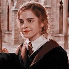 Pin oleh Olivia Martz di My Cutouts