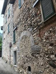 Video and review of the match berrettini m. Travaglia S Tower In Torre Picture Of Torre Di Valtravaglia Porto Valtravaglia Tripadvisor