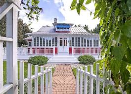 A Historic Beach Cottage In Olde Naples Bones Rest Naples Florida Real Estate Steps To The Bea Florida Cottage Florida Homes For Sale Old Houses For Sale