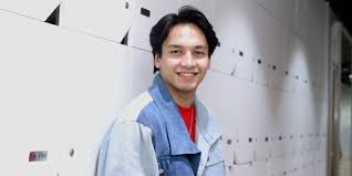 Baru potong rambut jeff? tanya awak media. Selain Ingin Lebih Fokus Berkarier Di 2021 Jefri Nichol Berharap Pandemi Segera Berakhir Kapanlagi Com
