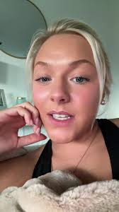 Hope Wright (@hope.wright0403)'s video of izzy darnell