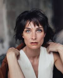 Diana Ebert (@dianaebertofficial) • Instagram photos and videos