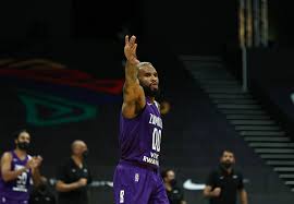 فاز فريق كرة السلة بنادي الزمالك المصري على المجمع البترولي الجزائري بنتيجة 97/64، في مباراة مؤجلة من الجولة الثانية لبطولة أفريقيا الأفروليج التي تقام. Xuba9a Awvlr1m