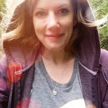 Keri Dean's Instagram, Twitter & Facebook