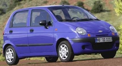 Компактний хетчбек Daewoo Matiz, AI generated