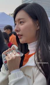 NICE TO SEE YOU AGAIN QUEEN 😍🤩 Kim Jiwon at the Hanhwa General Insurance  Orange Run 2025 Today. 🏃‍♀️🧡 #KimJiWon