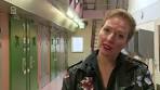 Video Voor een baan in de bajes moet je sterk in je schoenen staan - YouTube