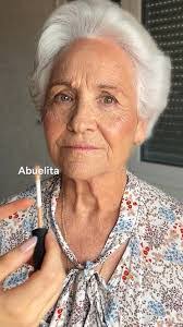 Paula Shade's Instagram, Twitter & Facebook