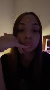 Maria Mccormick's Instagram, Twitter & Facebook