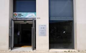 (+351) 808 24 24 24 ( option 9 for english) atendimento@sns24.gov.pt. Linha Sns24 Registou Um Aumento De Quase 80 De Chamadas Este Ano Coronavirus Jornal De Negocios