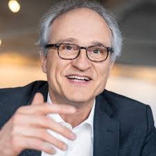 Stefan Schmitz (@StefanCropTrust)