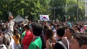 Ve todos los comentarios del partido incluyendo videos destacados, noticias, alineación de los equipos, calificaciones de los jugadores, estadísticas y más. Mexico Aplaude A Corea Por El Resultado Que Les Ayudo A Pasar A Octavos De Final En El Mundial Cnn Video