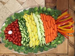 Plattfisch — plạtt|fisch … die deutsche rechtschreibung. Fish Shape Veggie Tray Vegetable Tray Veggie Platters Veggie Tray