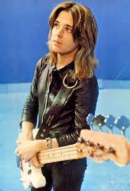 Suzi Quatro Female Musicians Female Guitarist Glam Rock