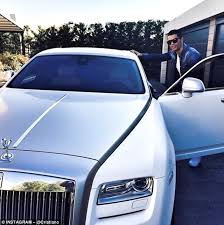 Cristiano ronaldo is fond of purchasing expensive cars. A Garage Full Of Expensive Cars Cristiano Ronaldo Is Breathtaking Health Ledger