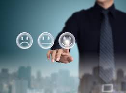 Tentu saja, bukan berarti anda harus terlalu pemilih dalam bekerja. Gaji Besar Atau Kepuasan Kerja Penting Mana