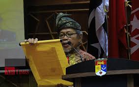 Ada 20 gudang lagu shorts apa tujuh wasiat rajaraja melayu terbaru, klik salah satu untuk download lagu mudah dan cepat. Tujuh Wasiat Raja Raja Melayu Air Times News Network