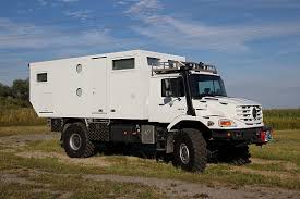 The basic vehicle already gives an idea of what is expected of the vehicle. Unicat Expedition Vehicles ä¸ªæ€§åŒ–è½¦è¾† Individual Md58hv Family Mb Zetros 1833 4x4