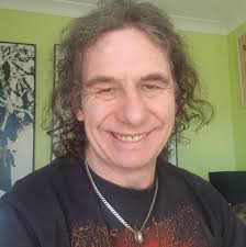 A Feature Request for Amp Locker: Would it be possible to add the option to  to unlock the Input, Gate and Output Knobs from the Presets?