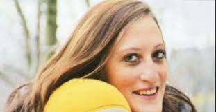 Teri Glover's Instagram, Twitter & Facebook