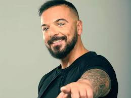 Δεύτερη υποψήφια (μετά την ασημίνα) για αποχώρηση με επτά ψήφους αναδείχθηκε η ανθή σαλαγκούδη, ενώ ο γιώργος κοψιδάς, που κέρδισε την ατομική ασυλία, υπέδειξε τον τρίτο υποψήφιο. Survivor Apoxwrhsh Den Apoxwrhse Kaneis Apo Toys Diashmoys Koolnews Gr