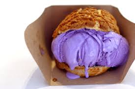 Hokkaido ice cream puff (located in the middle of ipoh old town) address: Hokkaido Ice Cream Puff Singapore Freshly Baked Puff With Fat Scoop Of Ice Cream At Haji Lane Danielfooddiary Com