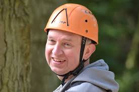 Aaron Burford's Instagram, Twitter & Facebook