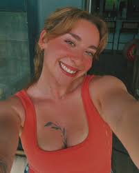 Lillian Hyde (@lillianhyde._) • Instagram photos and videos