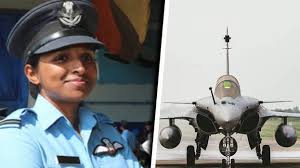 16 rafale fighter jets to be inducted in indian air force golden arrows squadron by april 2021. Soaring High Varanasi S Flt Lt Shivangi Singh Is Rafale Squadron S First Woman Fighter Pilot