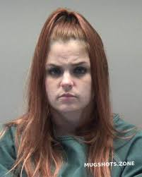 Kelly Kover's Instagram, Twitter & Facebook