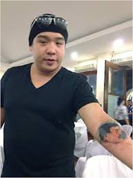 Vandolph was born on may 7, 1984 as valdolf lacsamana quizon. Tattooed For Dolphy Pinoy Alert