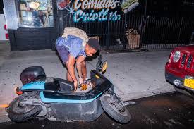 Are you looking to rent a bike or take a guided tour of central park in new york city? Now Crowding New York S Streets Rented Mopeds Going 30 M P H The New York Times