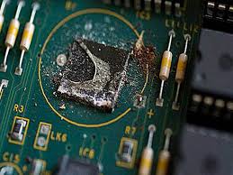 Allow the board to dry for 20 to 30 minutes, then rinse with more distilled water. Dirty Pcb The Ultimate Guide To Make Your Pcb Clean And Durable