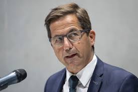 Die grosse Einweihung: Ansprachen, Cüpli und gefiederte Ehrengäste