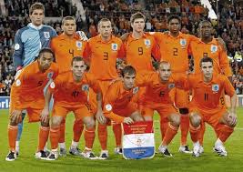 2.939 resultaten voor 'nederland voetbal'. Pin Van Quinn Vermeesch Op The Netherlands Nederland Voetbal Oranje Nederland