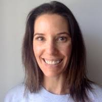 Kirsti Hammer's Instagram, Twitter & Facebook