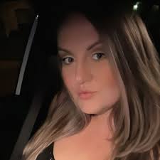 What should I tell the contractor? His painters failed to put up painters  tape when they painted our three rooms. Now the door and closet casing has  paint