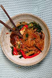 Wash 1 bunch of large spinach (285g). Japchae Korean Glass Noodles Veggie Japchae Chapchae Alphafoodie
