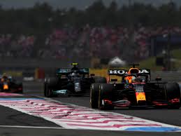Hamilton kijelentései a red bullról nem a valóságon alapulnak. Braking News Motorsport