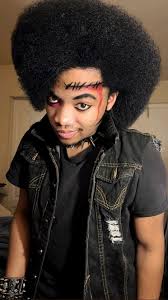 Back in 1990, I was such a fan of the Dick Tracy movie that I wouldn't have  viewed this getup as a "costume." My parents would've had to have a sitdown  with