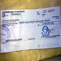 Ada menerima transaksi yang tidak diketahui di rekening bri. Hati Hati Menemukan Amplop Berisi Cek Miliaran Bank Bri